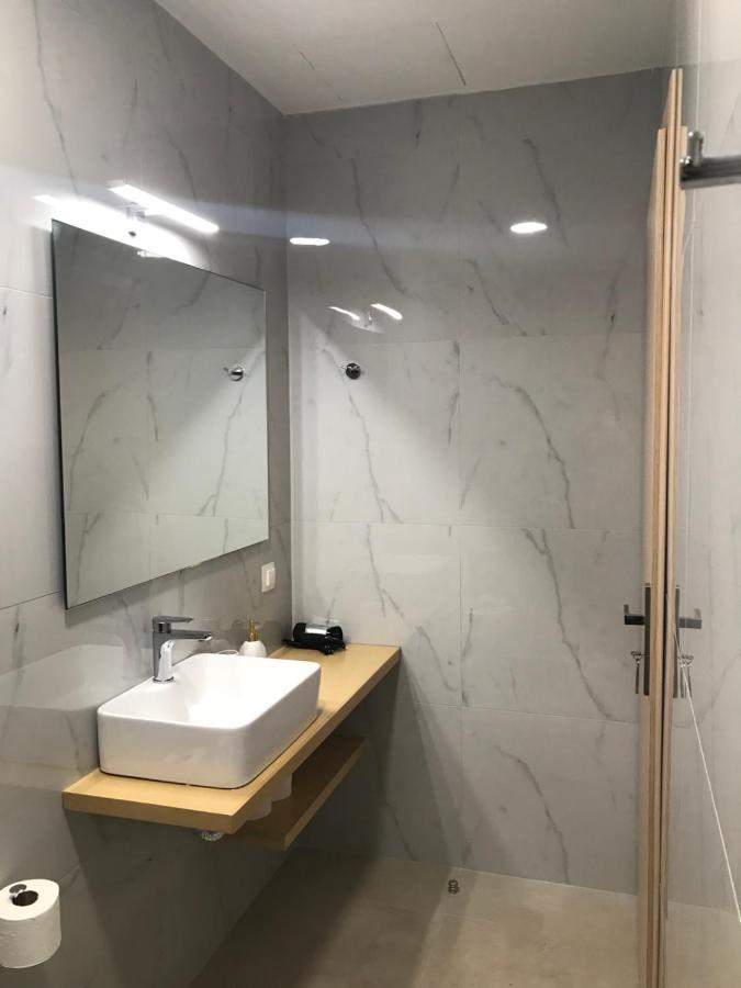 Galini Apartment'S-Suites Skaloti Buitenkant foto