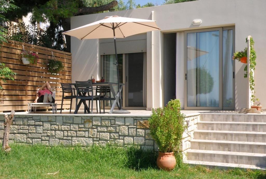Galini Apartment'S-Suites Skaloti Buitenkant foto