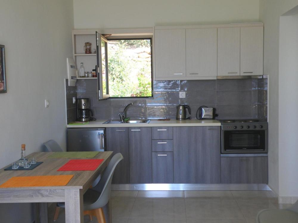 Galini Apartment'S-Suites Skaloti Buitenkant foto