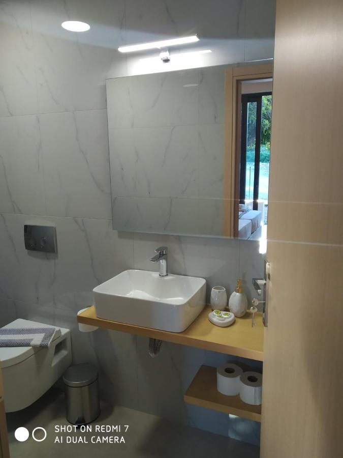 Galini Apartment'S-Suites Skaloti Buitenkant foto