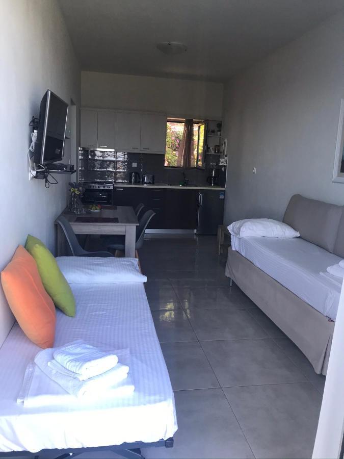 Galini Apartment'S-Suites Skaloti Buitenkant foto
