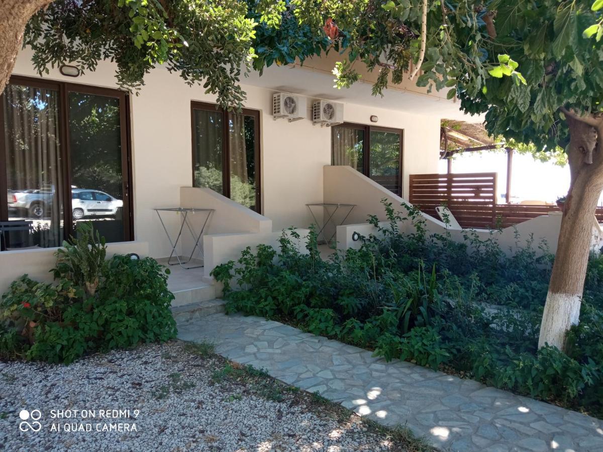 Galini Apartment'S-Suites Skaloti Buitenkant foto